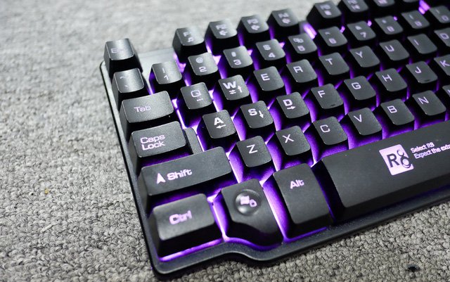 Bàn phím giả cơ chuyên Game Led R8 1818